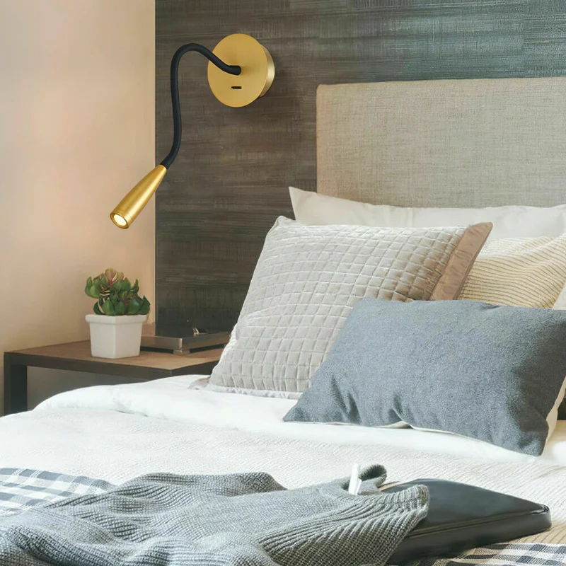 Elegant LED Væglampe med Justerbar Lysretning