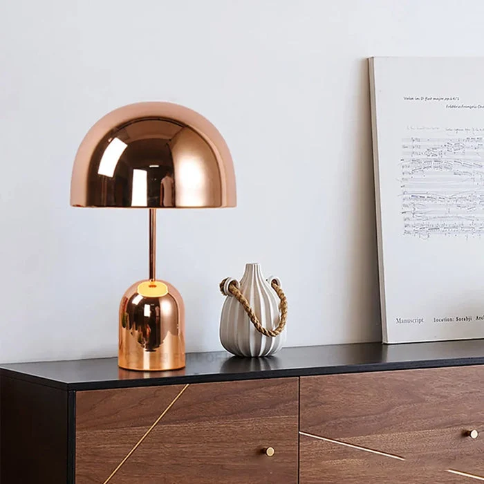 Elegant LED-bordlampe med blødt lys til moderne hjem