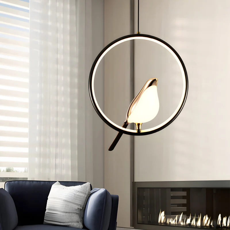 Elegant 360° roterbar pendel med fuglemotiv til moderne hjem