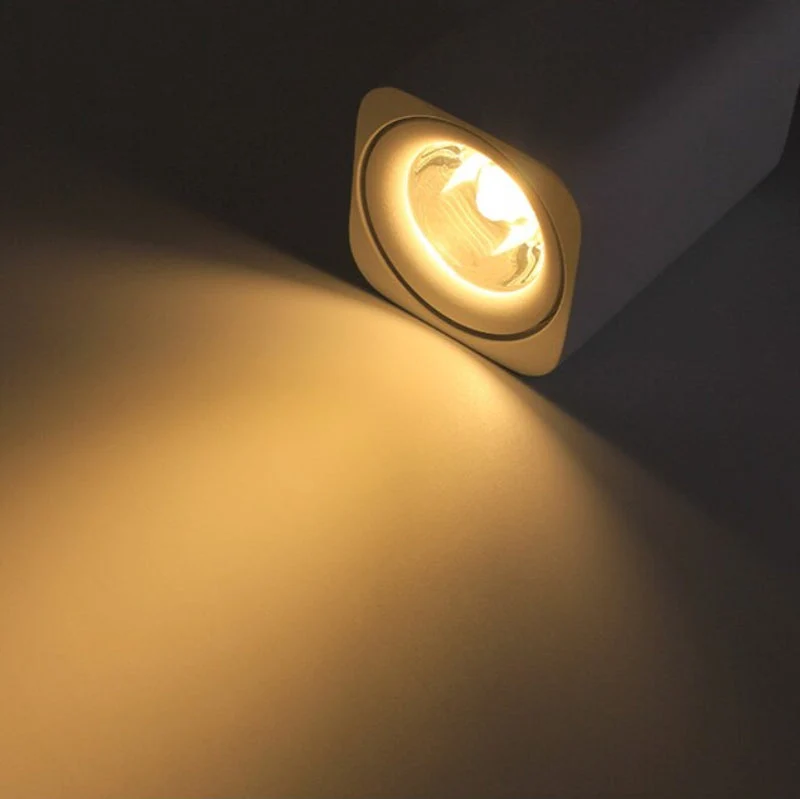 Stilrent LED Loftspot med Fokuseret Belysning til Hjemmet