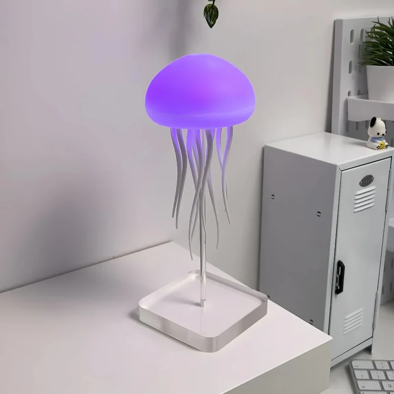 Beroligende LED-lampe med Naturtro Medusabevægelse