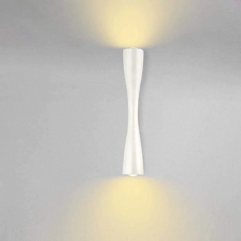 Elegant LED Væglampe med Pladsbesparende Design