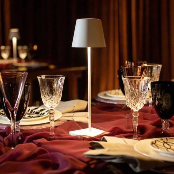 Trådløs bordlampe med lang batteritid og elegant design
