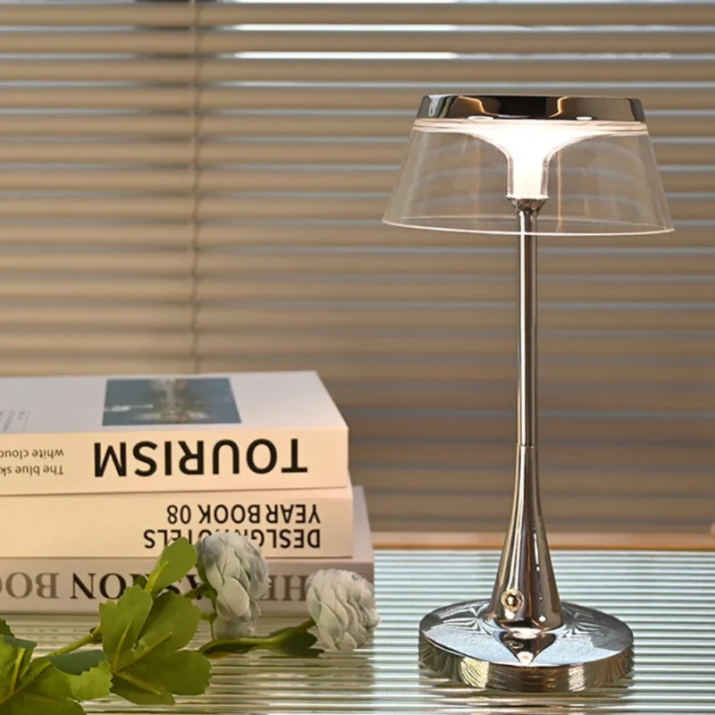 Stilfuld Trådløs LED Lampe med Lang Batteritid