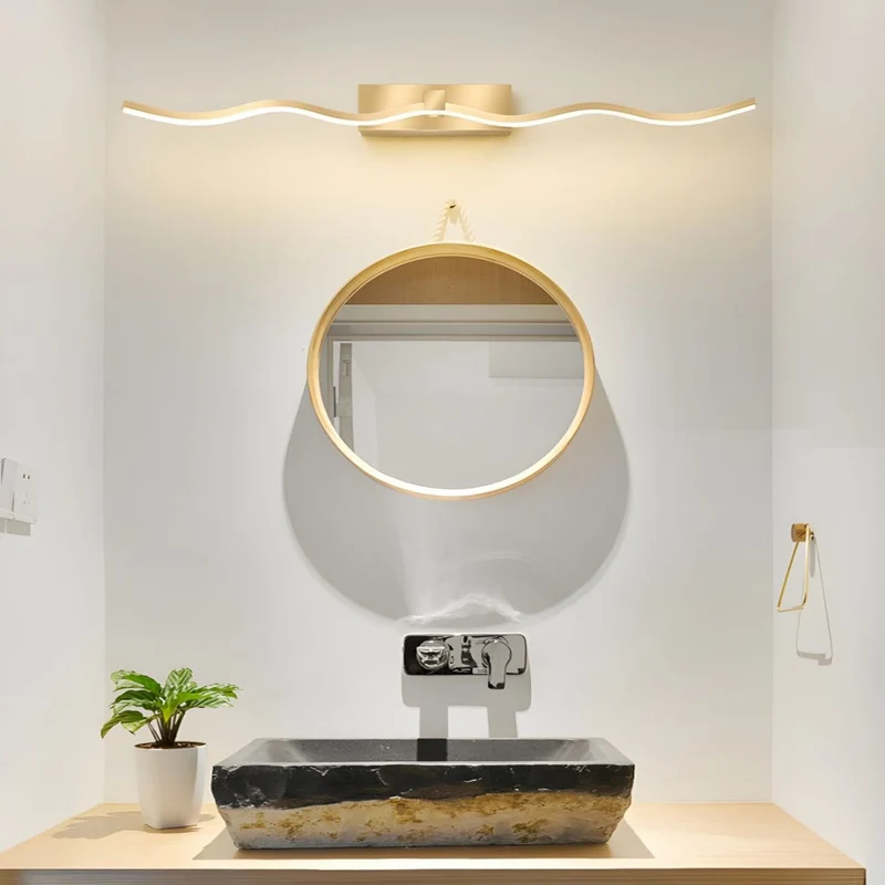 Elegant Væglampe med Blødt Lys og Kunstnerisk Bølgedesign