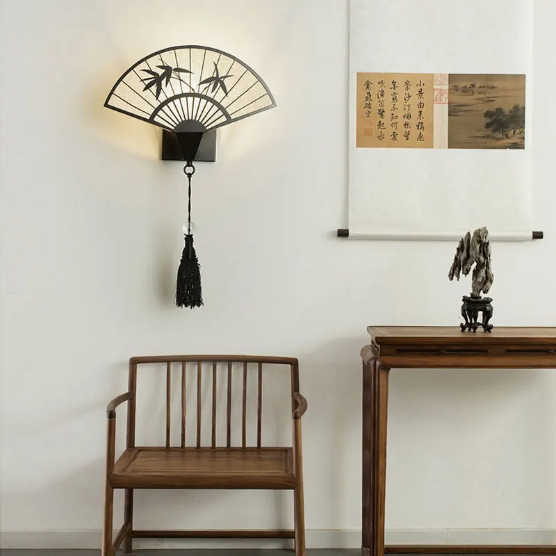 Elegant Væglampe med Blødt LED-lys til Hygge og Stil
