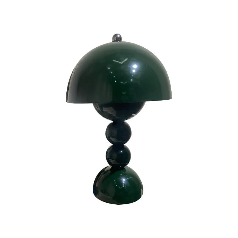 Elegant Nordisk Bordlampe med Moderne Svampedesign