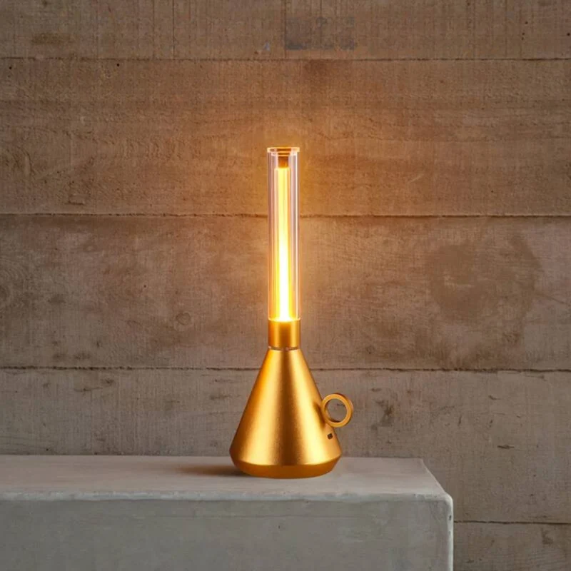 Bærbar Genopladelig Lampe med Lang Batteritid til Alle Miljøer
