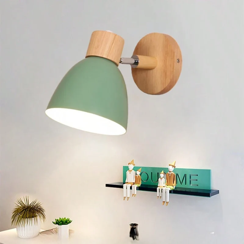 Minimalistisk RGB Hjørnelampe med Fjernbetjening til Stemning