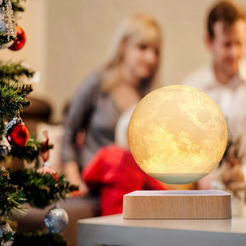 Svævende 3D Månelampe med Magisk Lys og Design