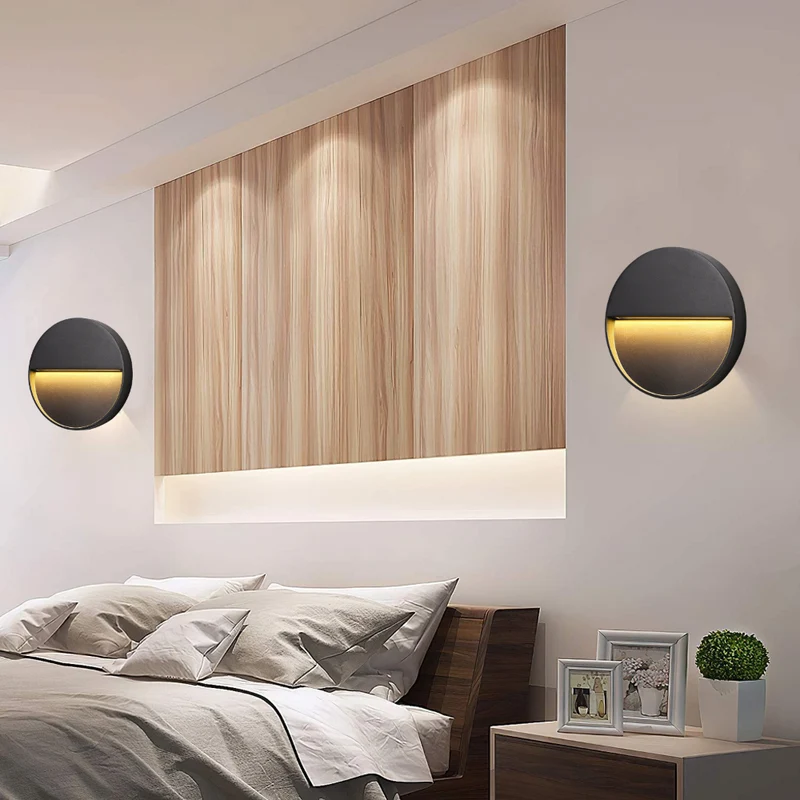 Elegant IP65 LED Trappelygte til Sikker Udendørs Belysning