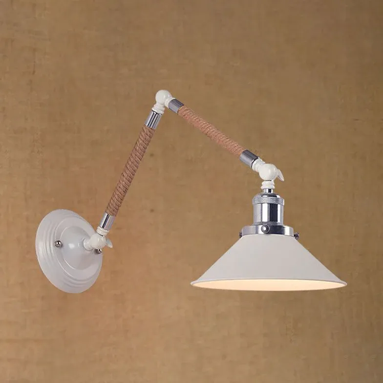 Elegant Væglampe med Justerbare Arme og Moderne Design