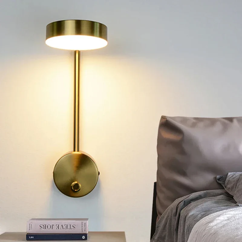 Elegant LED-væglampe med 360° justerbart lys