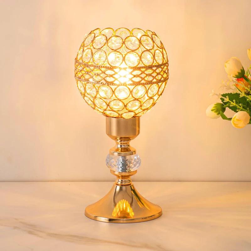 Luksus Bordlampe i Krystal - Elegant Lys til Dit Hjem