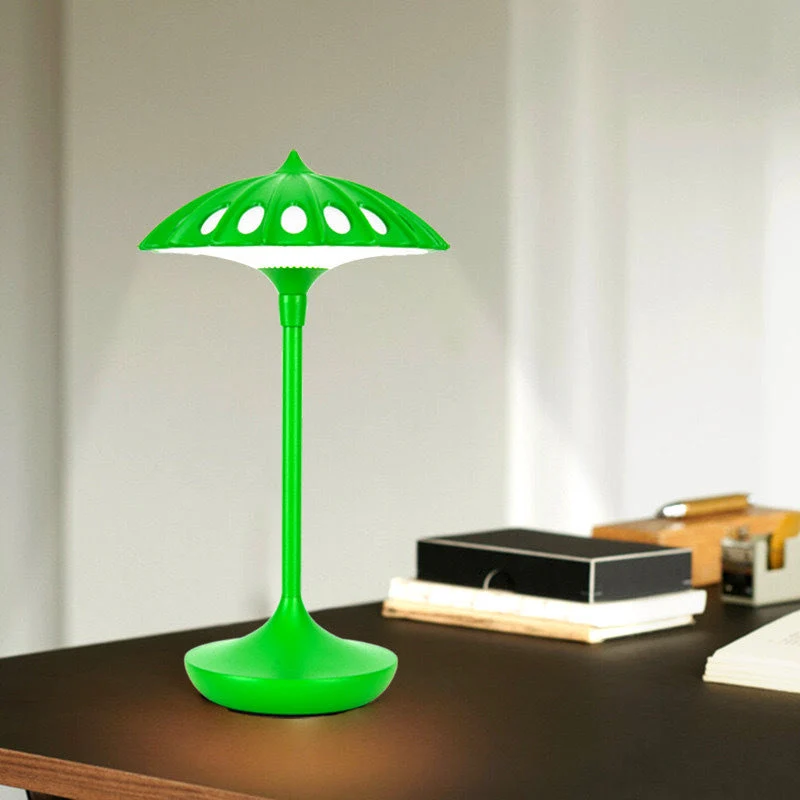 Stilfuld LED Bordlampe med Blødt Lys til Moderne Hjem