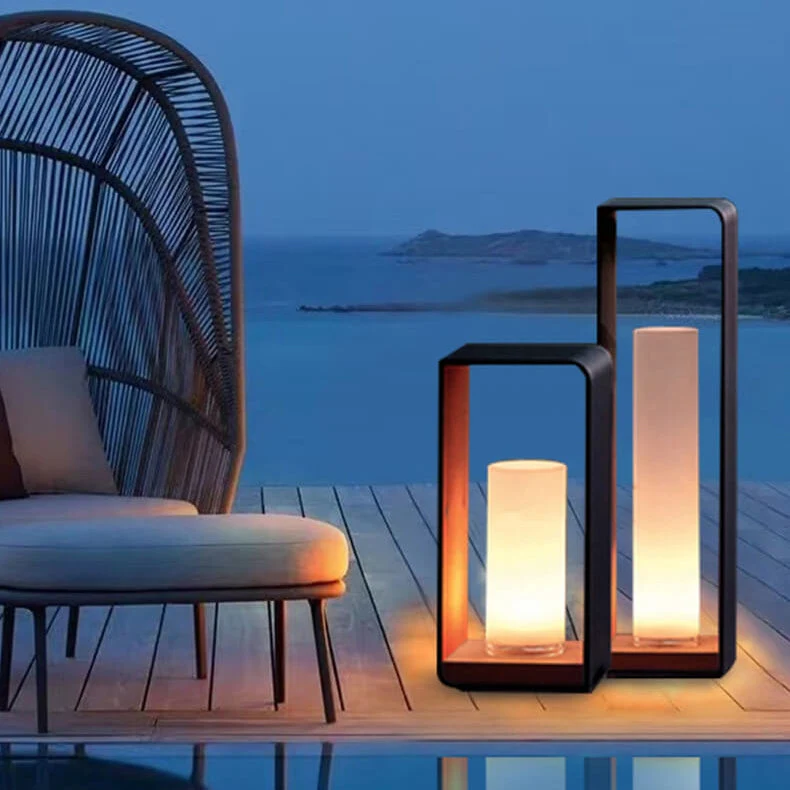 Elegant LED Udendørsbelysning med Energibesparende Design