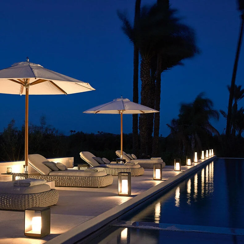 Elegant LED Udendørsbelysning med Energibesparende Design