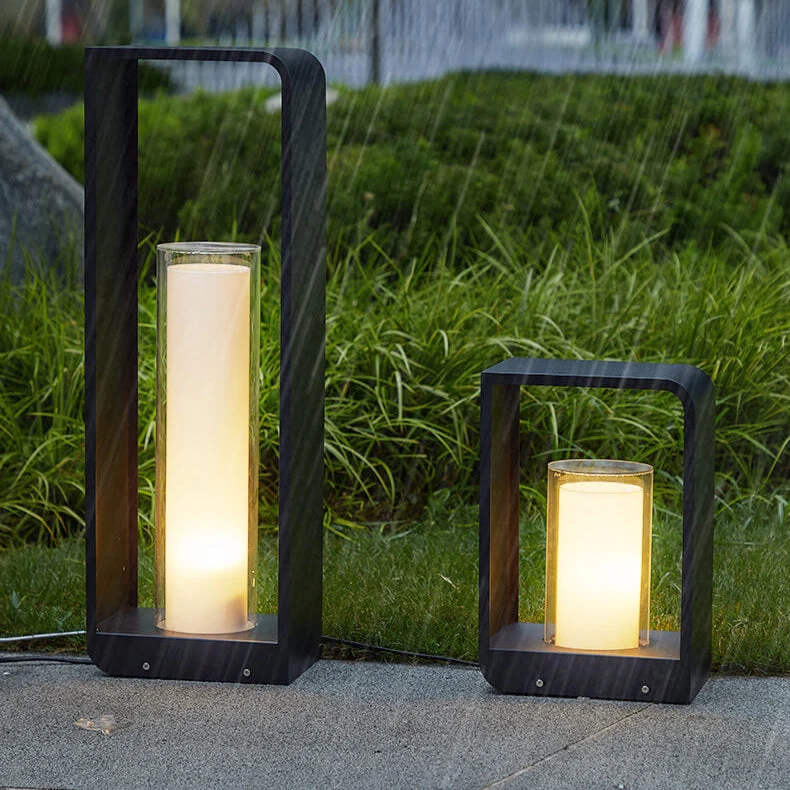 Elegant LED Udendørsbelysning med Energibesparende Design