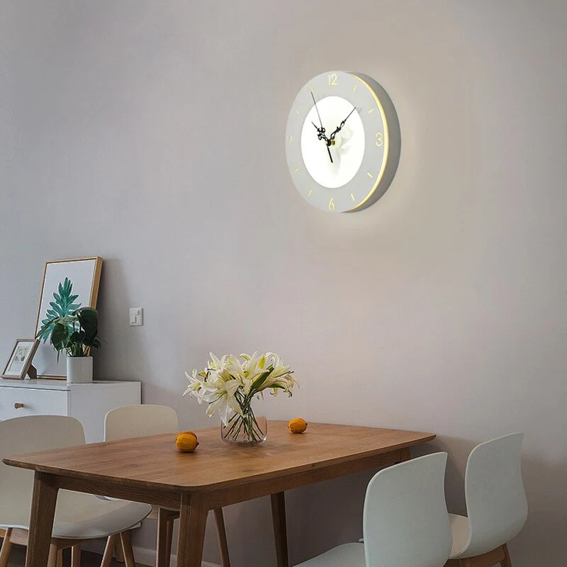 Stilfuld LED Væglampe med Ur - Funktionel og Moderne