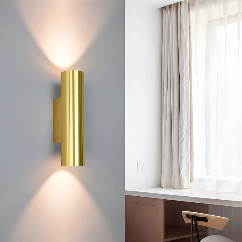 Elegant LED-væglampe med energisparende, justerbart lys