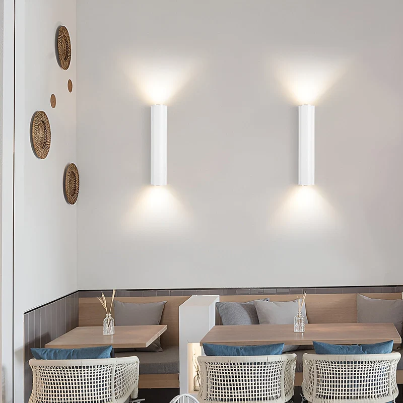 Elegant LED-væglampe med energisparende, justerbart lys