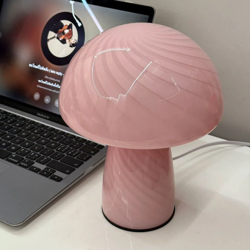 Stilfuld Svampebordslampe i Glas - Skab Hyggebelysning