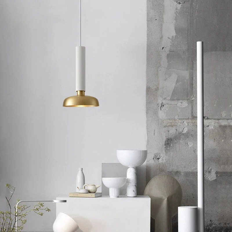 Stilfuld LED Hængelampe med Justerbar Højde og Nordisk Design