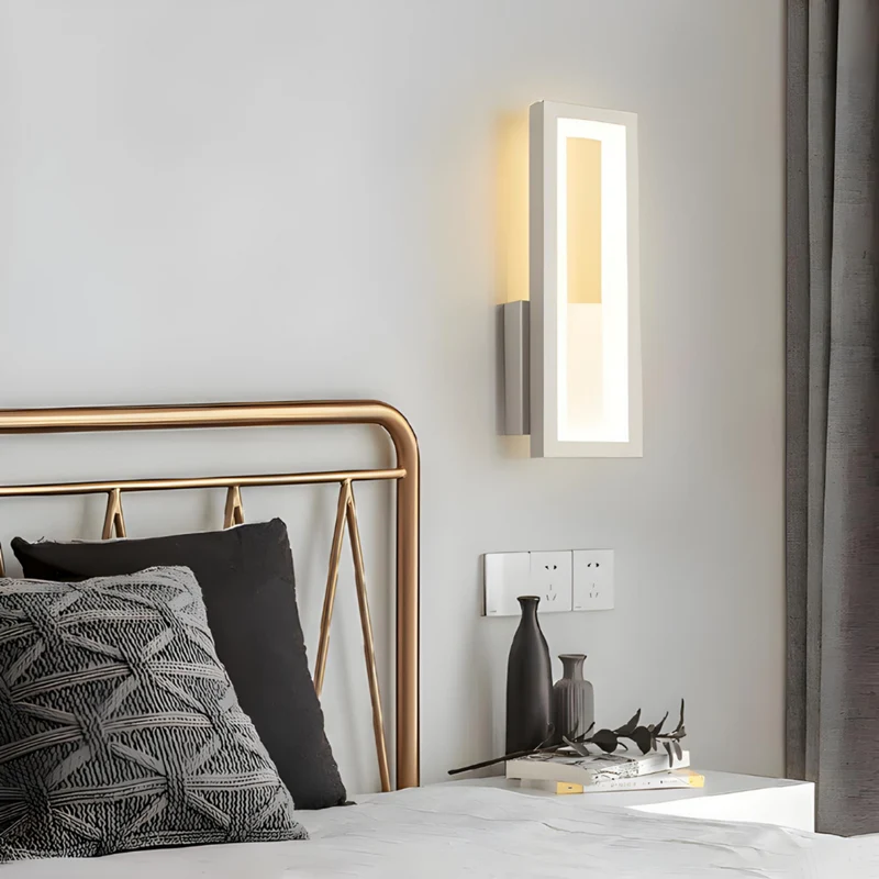Elegant LED-væglampe med justerbart lys og energieffektivitet