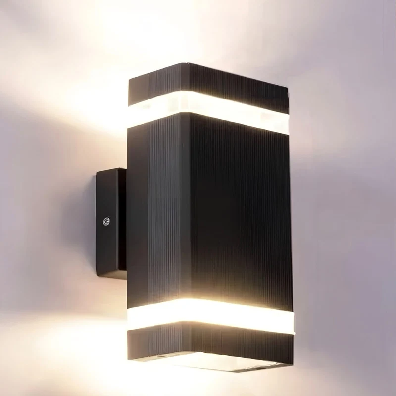 Moderne Udendørs Væglampe med Dobbeltsidet LED-belysning