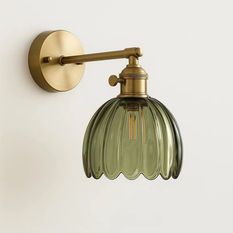 Vintage Væglampe med Tulipanglas - Klassisk Elegance til Hjemmet