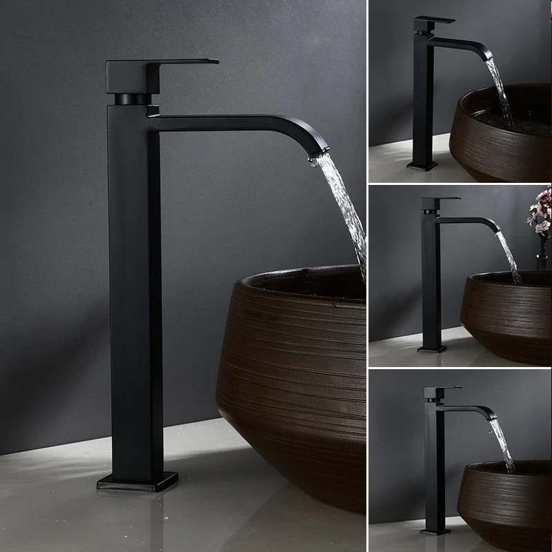 Elegant Mat Sort Vandhane med Enkel Greb og Moderne Design
