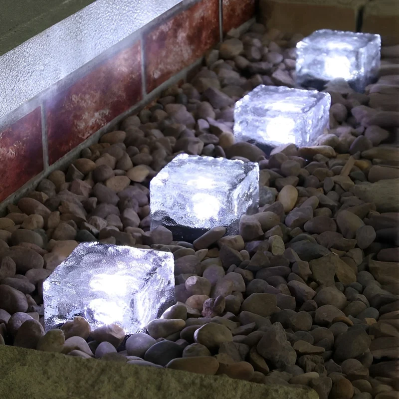 Solcelle Havelys i Glas – Energi- og Vejrbestandig Belysning