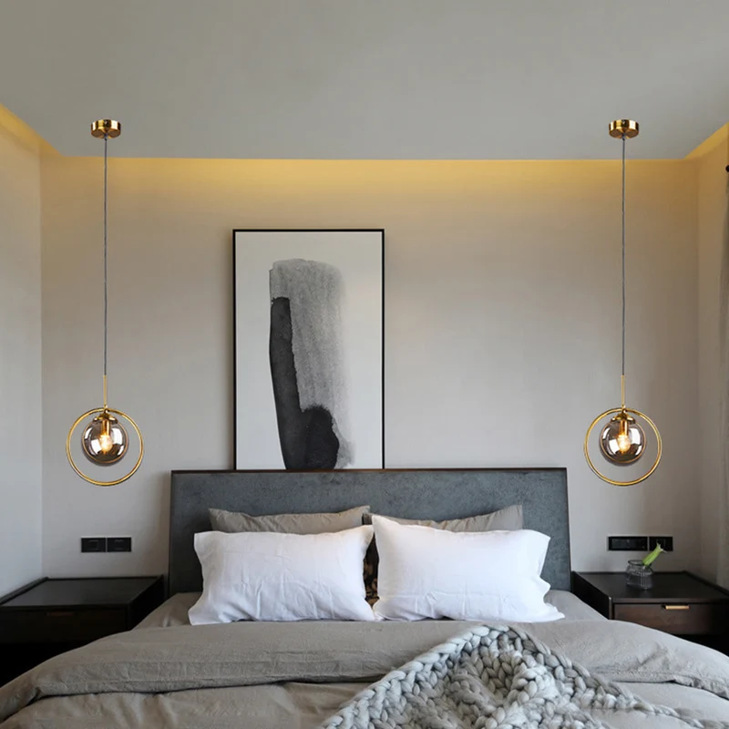 Elegant Glaspendel med Gylden Ramme til Moderne Hjem