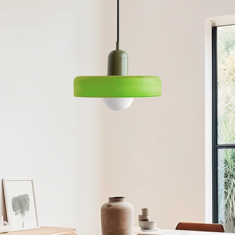 Farverig Glaspendel – Skab Moderne Elegance i Dit Hjem