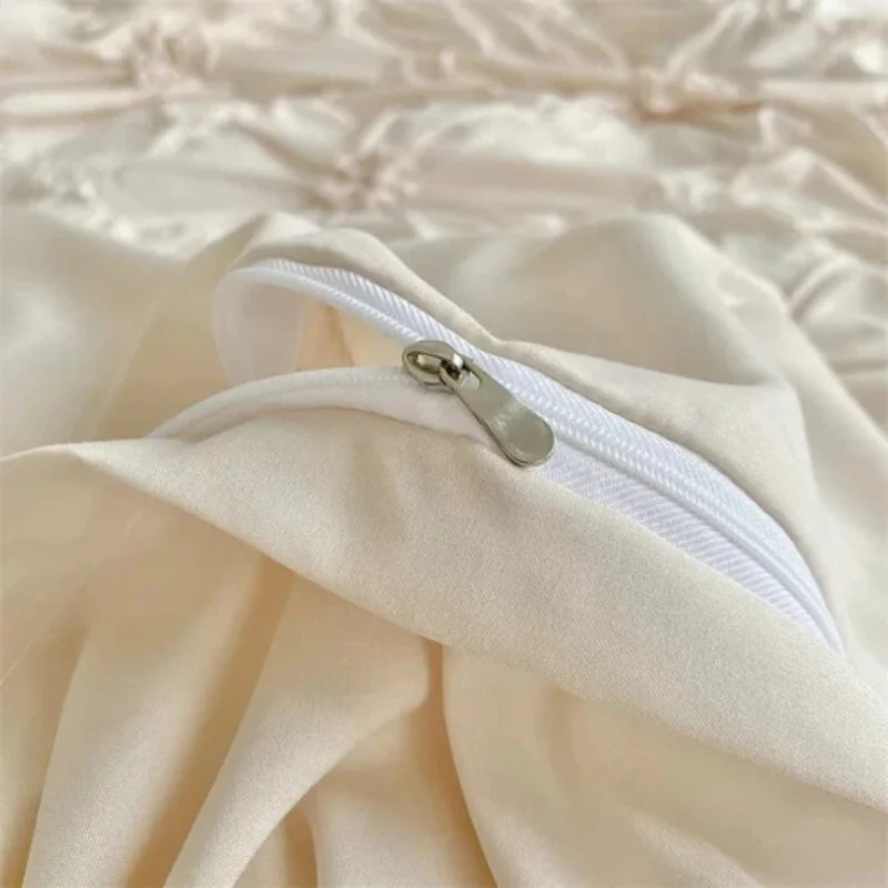 Elegant Sengetøjssæt i Mikrofiber med Plisseret Design