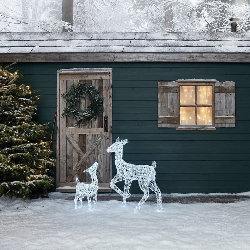 Julebelysning i Akryl: Elegante Rensdyr med LED Lys