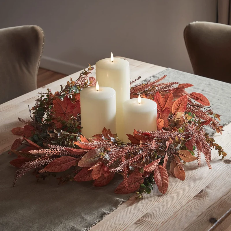 Efterårskrans til Jul med Naturlig Kvistramme - Tidens Elegance