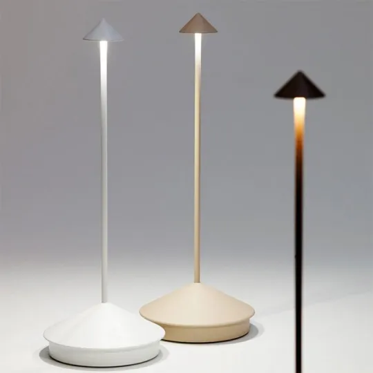 Dæmpbar LED Bordlampe – Vandtæt Elegance til Indendørs & Udendørs