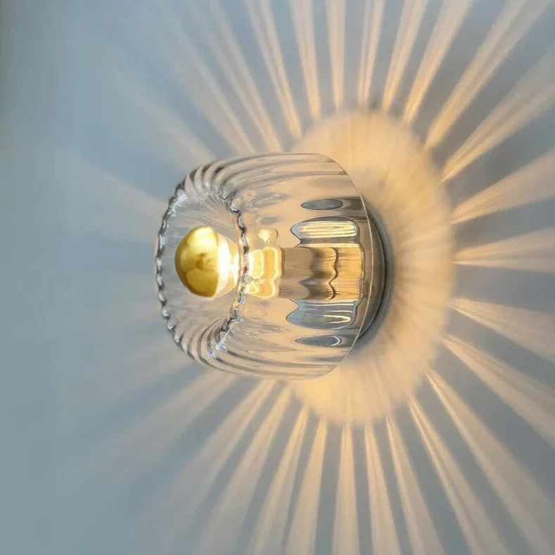 Stilfulde Glas Væglamper med Nordisk Design