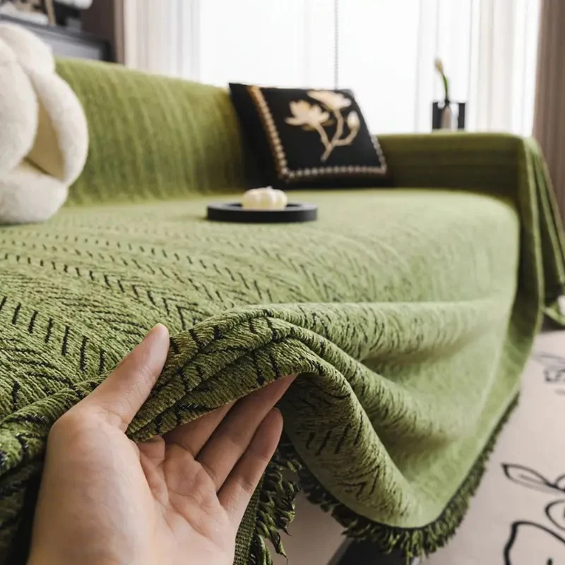 Stilfuldt Herringbone Sofaovertræk i Chenille med Tofler