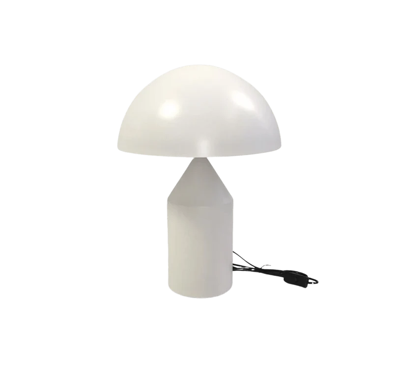 Vintage Bordlampe i Metal – Stilfuld Belysning til Hjemmet