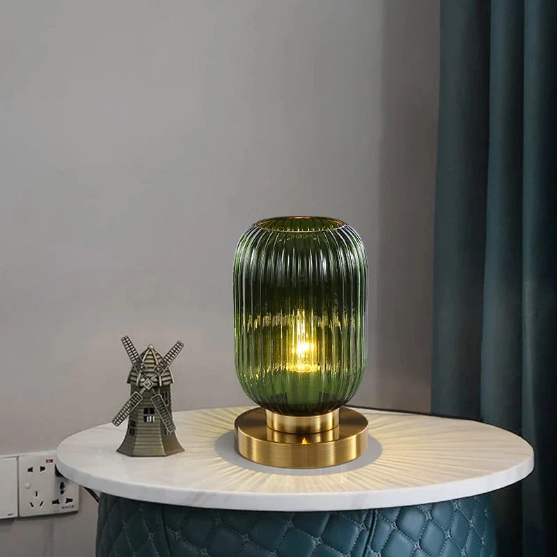 Moderne Bordlampe med Glaslampe for Stilfuldt Hjem