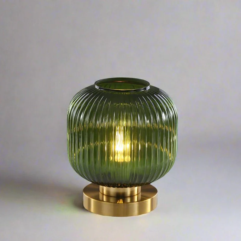 Moderne Bordlampe med Glaslampe for Stilfuldt Hjem