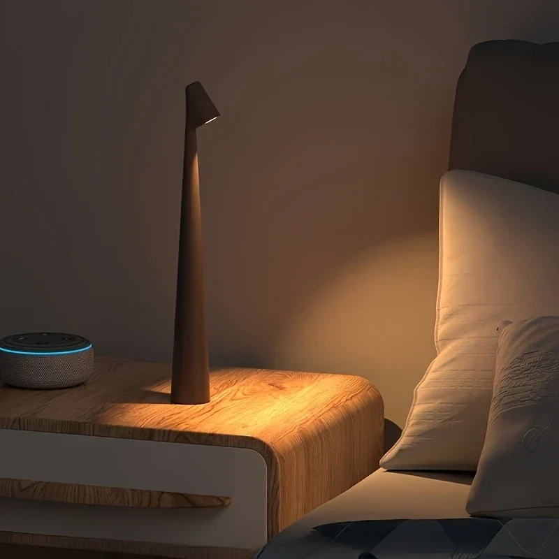 Trådløs LED Bordlampe med Berøringskontrol og Justerbar Lysstyrke