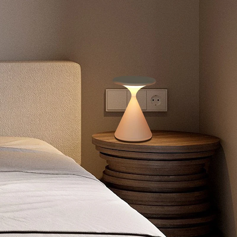 Trådløs LED Bordlampe med Smart Touch og Lang Batteritid