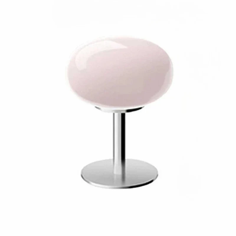Stilfuld bordlampe med justerbar LED-belysning