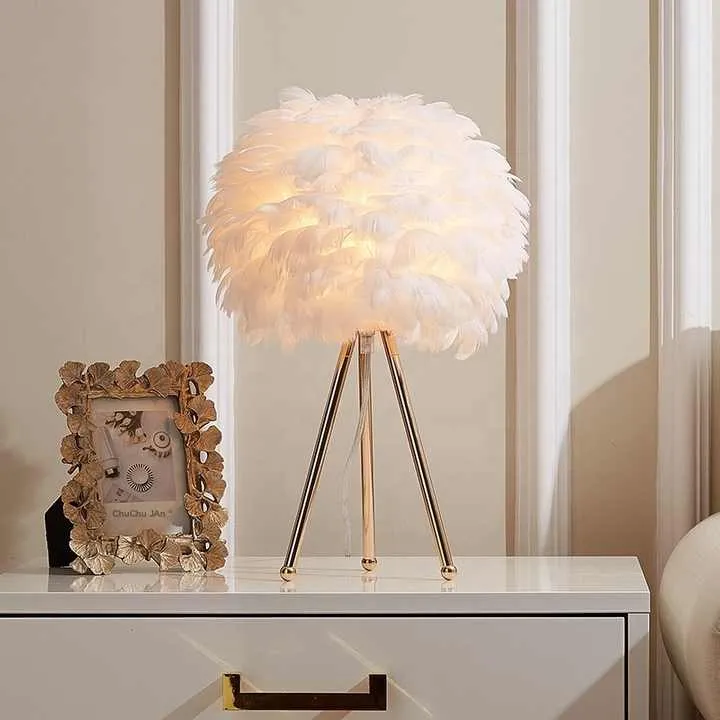 Dæmpbar Bordlampe med Fjer – Skab Elegant Belysning