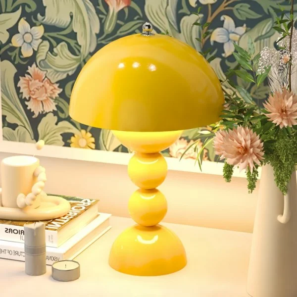 Moderne Bordlampe i Akryl for Stilfuld Indretning