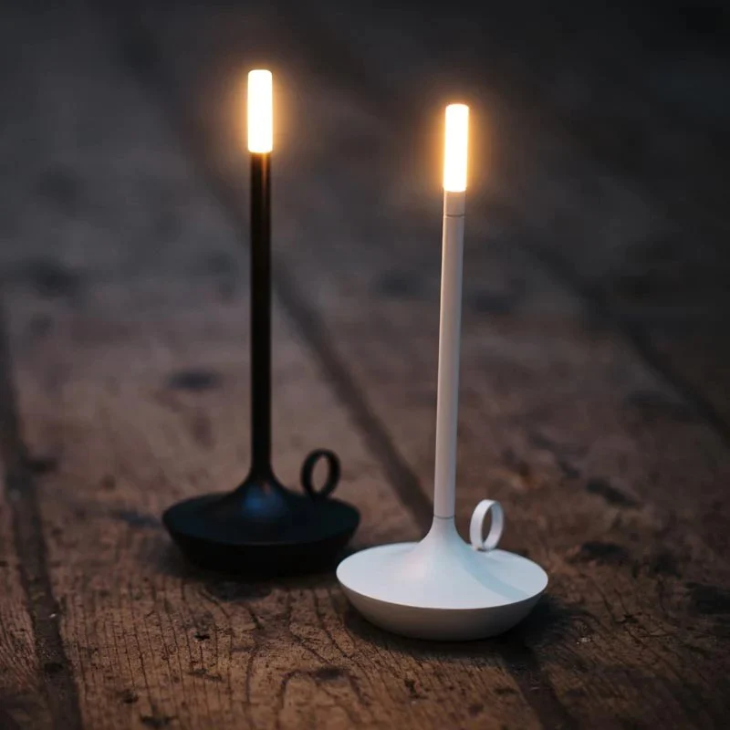 Stilfuld Bordlampe med Justerbart LED Lys og Genopladelig Batteri