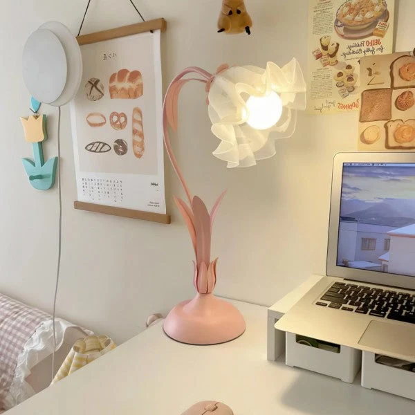 Blomstrende Vintage Bordlampe - Justerbar Elegance
